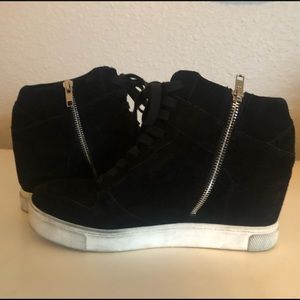 Steve Madden wedgie bootie sneaker